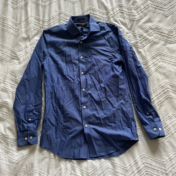 Banana Republic Long Sleeve Button Up Dress Shirt - Picture 2 of 3
